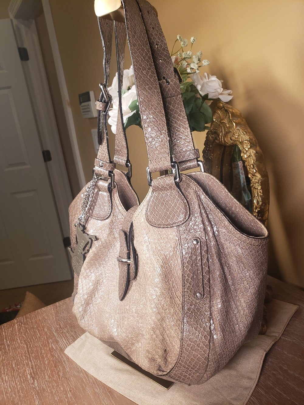 Celine Genuine Python Shoulder Hobo Bag WC-SA-0049 (Org. Retail $4250) - Picture 14 of 16